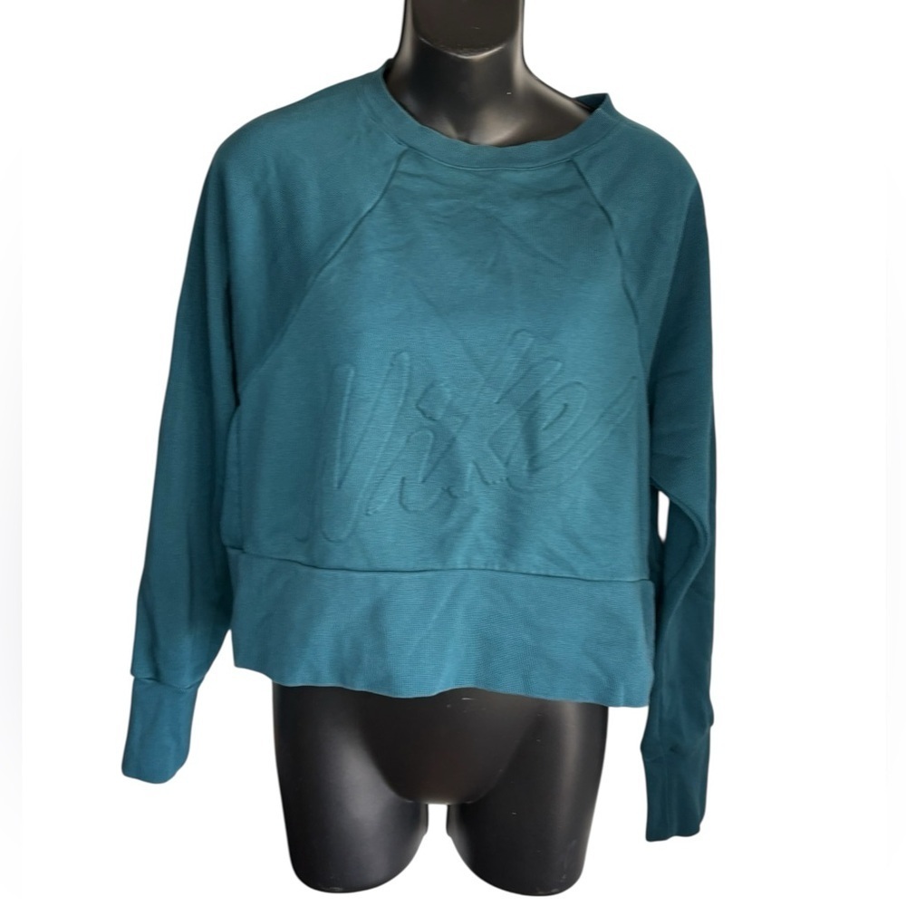 Nike Women's Teal Sweatshirt Dri-FIT FLocked Cropped Size small preloved - Picture 4 of 8